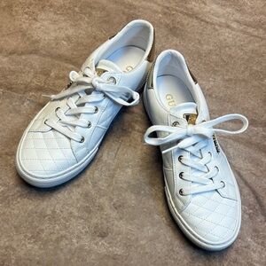 Guess LOVEN Quilted Casual Sneakers White and Golden Size 9 Like New NO BOX
